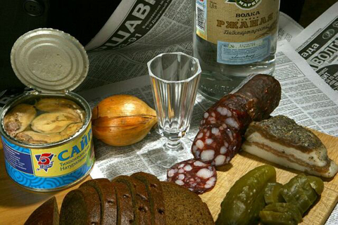 а с бутылкой, в самом деле...