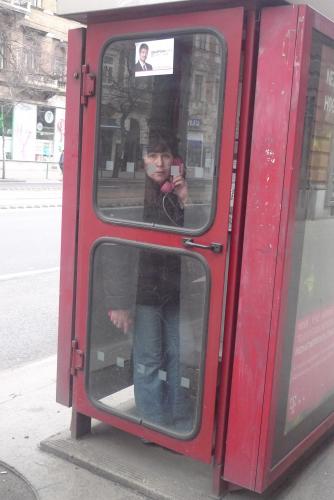 А попробуем-ка позвонить в Москву А попробуем-ка позвонить в Москву